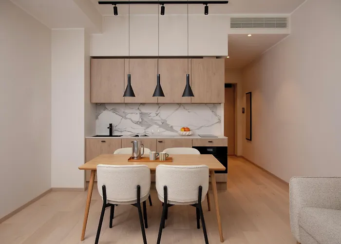 Bob W Kesklinn Reval