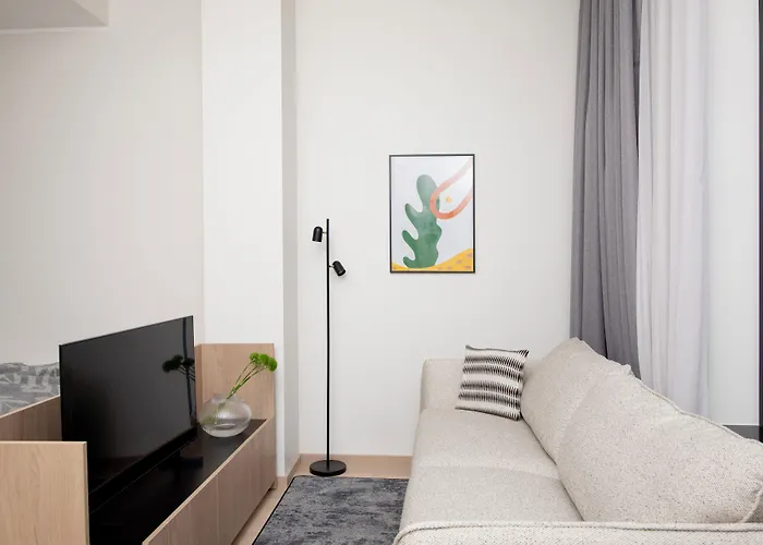 Bob W Kesklinn 4* Reval