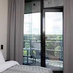 Bob W Kesklinn Apartahotel Tallin