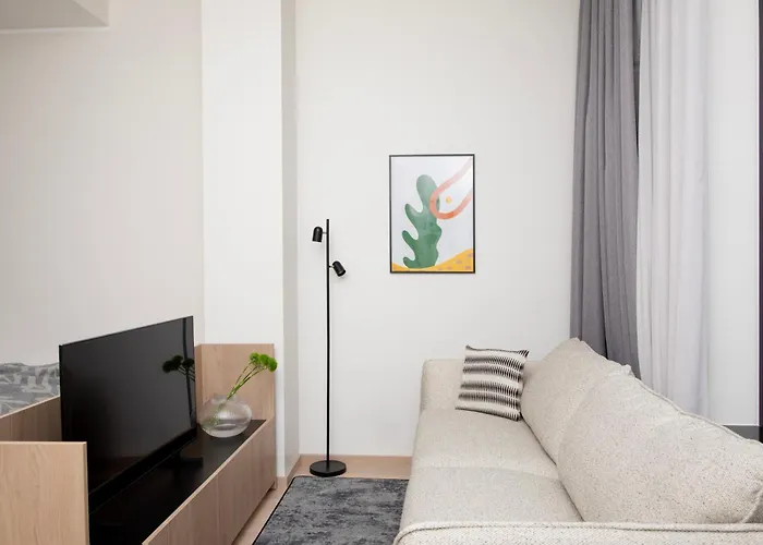 Bob W Kesklinn Reval