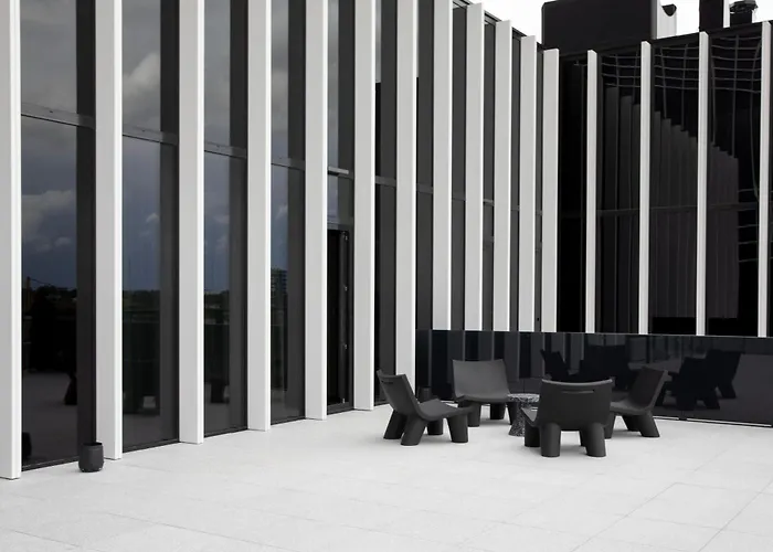 Bob W Kesklinn טאלין