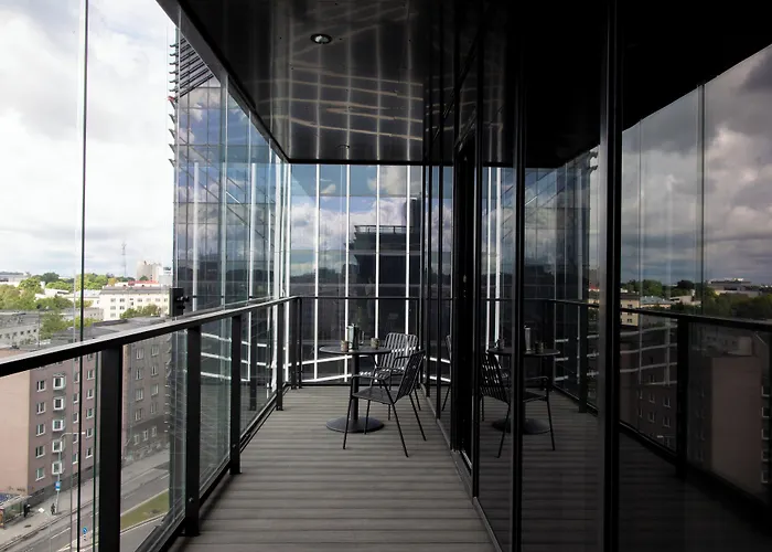 Bob W Kesklinn מלון דירות